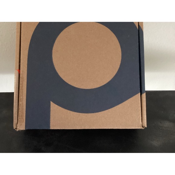 Plantronics Poly - Voyager 4310 UC Wireless Headset Single-Ear with Boom Mic - Picture 2 of 5